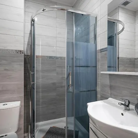 شقة Keja Aparts - 04 Centrum